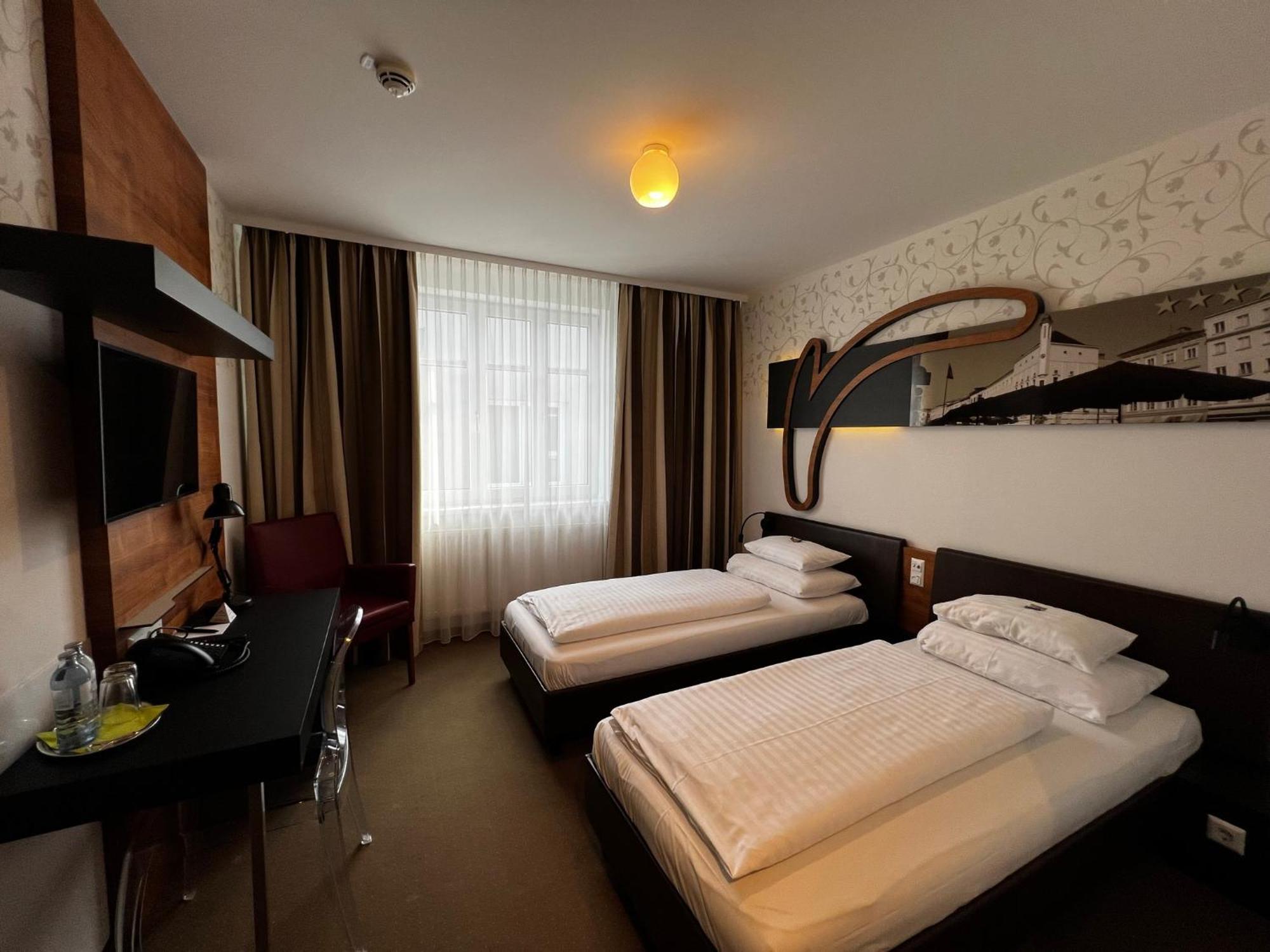 H+ Hotel Ried Рид  Экстерьер фото