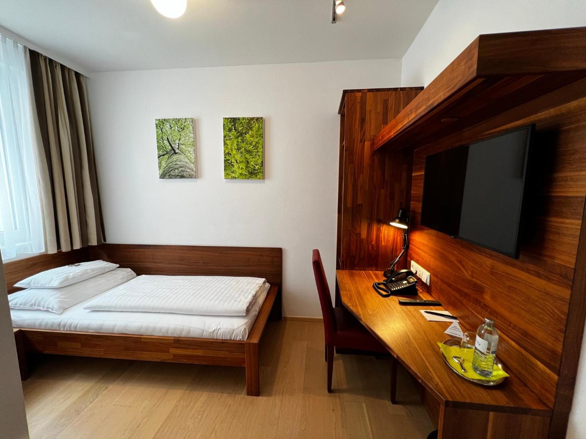 H+ Hotel Ried Рид  Экстерьер фото