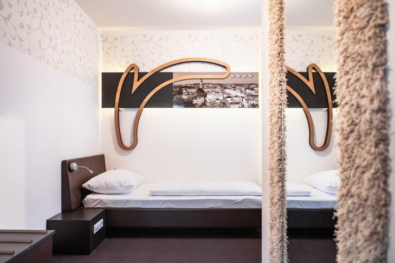 H+ Hotel Ried Рид  Экстерьер фото
